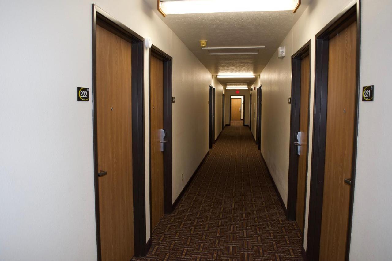 Amerivu Inn And Suites Shawano Wi Eksteriør bilde