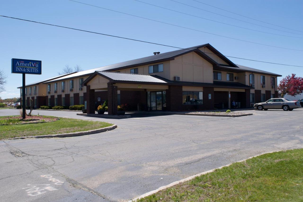 Amerivu Inn And Suites Shawano Wi Eksteriør bilde