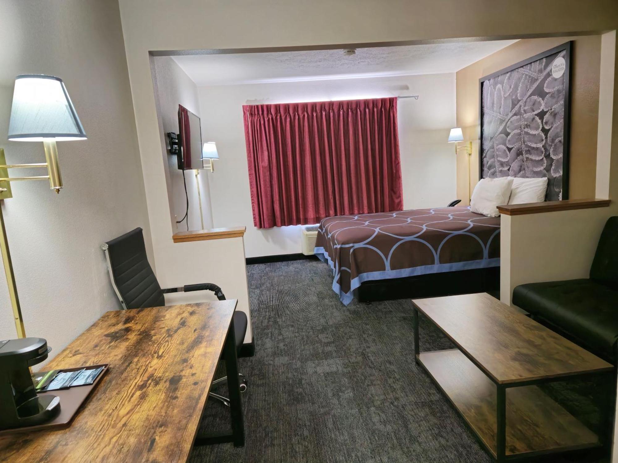 Amerivu Inn And Suites Shawano Wi Eksteriør bilde